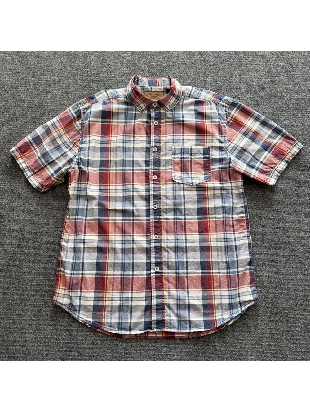 Clear Water Outfitters plaid shirt sleeve shirt red and blue size medium